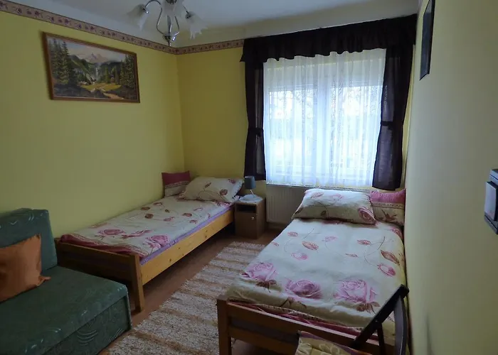Kovacs Vendeghaz Konukevi 3*